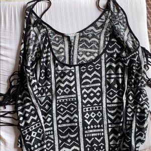 Black and white patterned tank top